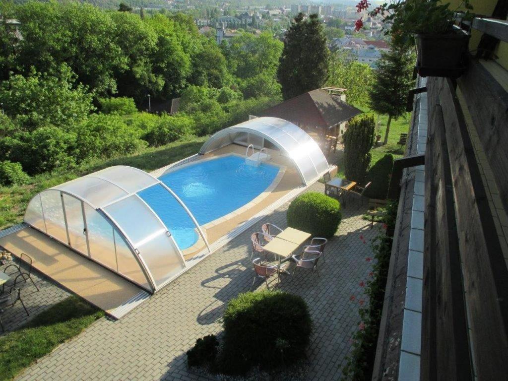 Pension Primus Beroun  Exteriör bild