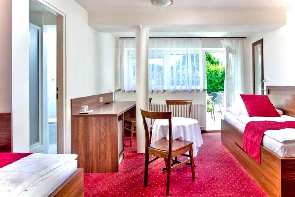 Pension Primus Beroun  Exteriör bild